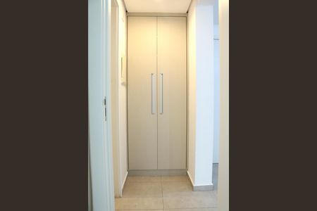 Apartamento à venda com 43m², 1 quarto e 1 vagaCorredor