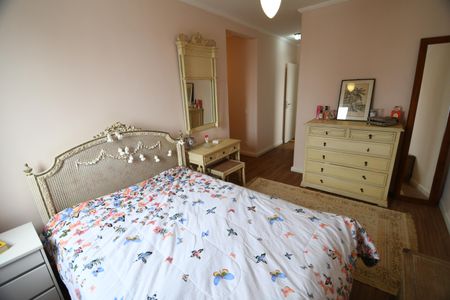 Apartamento à venda com 140m², 3 quartos e 1 vagaSuíte