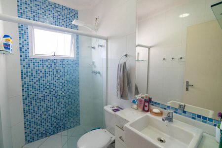 Casa à venda com 145m², 3 quartos e 4 vagasBanheiro da Suíte 1