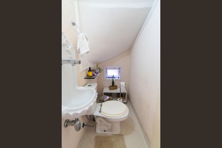 Casa à venda com 145m², 3 quartos e 4 vagasLavabo