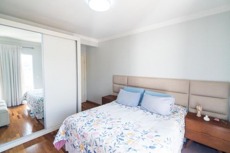 Casa à venda com 145m², 3 quartos e 4 vagasSuite 1