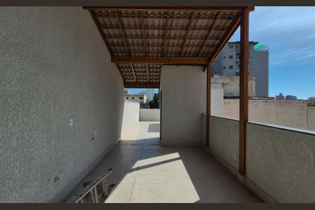 Apartamento à venda com 140m², 3 quartos e 2 vagas Apartamento à venda com 140m², 3 quartos e 2 vagasCobertura