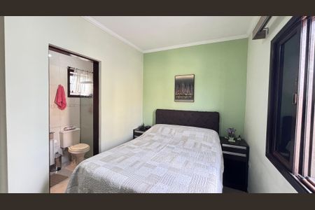 Casa à venda com 152m², 3 quartos e 3 vagas Casa à venda com 152m², 3 quartos e 3 vagasSuite