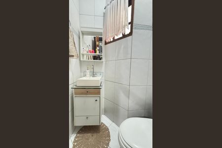Casa à venda com 152m², 3 quartos e 3 vagas Casa à venda com 152m², 3 quartos e 3 vagasLavabo