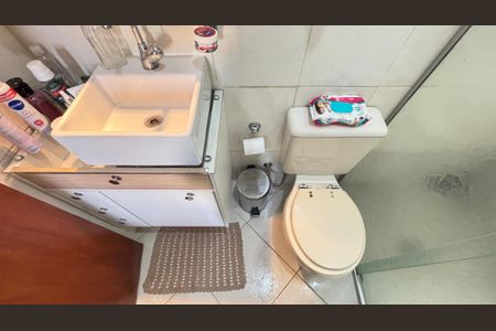 Casa à venda com 152m², 3 quartos e 3 vagas Casa à venda com 152m², 3 quartos e 3 vagasBanheiro da Suíte