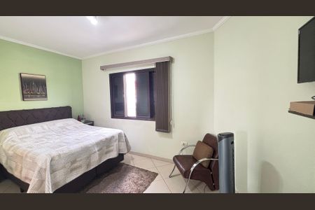 Casa à venda com 152m², 3 quartos e 3 vagas Casa à venda com 152m², 3 quartos e 3 vagasSuite