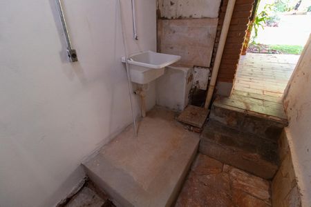 Casa à venda com 100m², 2 quartos e 2 vagas Casa à venda com 100m², 2 quartos e 2 vagasÁrea de Serviço