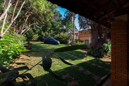 Casa à venda com 100m², 2 quartos e 2 vagas Casa à venda com 100m², 2 quartos e 2 vagasÁrea Externa