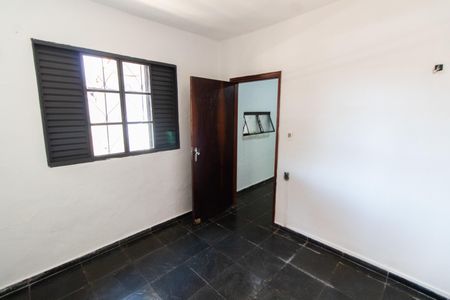 Casa à venda com 100m², 2 quartos e 2 vagas Casa à venda com 100m², 2 quartos e 2 vagasQuarto 2
