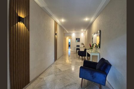 Apartamento à venda com 89m², 3 quartos e 1 vaga Apartamento à venda com 89m², 3 quartos e 1 vagaHall de Entrada