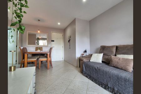 Apartamento à venda com 89m², 3 quartos e 1 vaga Apartamento à venda com 89m², 3 quartos e 1 vagaSala