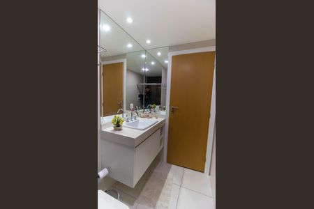 Apartamento à venda com 190m², 3 quartos e 2 vagasBanheiro do Quarto 2