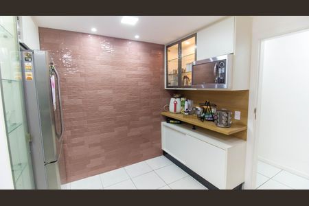 Apartamento à venda com 190m², 3 quartos e 2 vagasCozinha