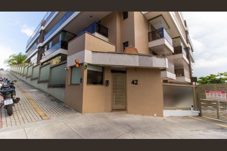 Apartamento à venda com 190m², 3 quartos e 2 vagasFachada