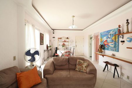 Apartamento para alugar com 100m², 2 quartos e 1 vaga Apartamento para alugar com 100m², 2 quartos e 1 vagaSala