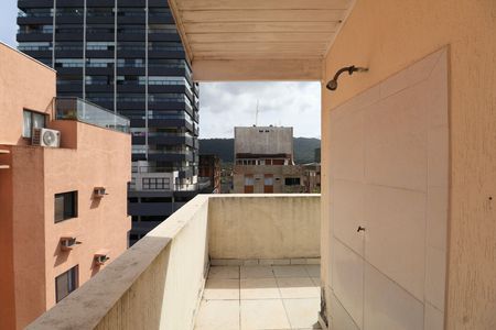 Apartamento para alugar com 100m², 2 quartos e 1 vaga Apartamento para alugar com 100m², 2 quartos e 1 vagaVaranda