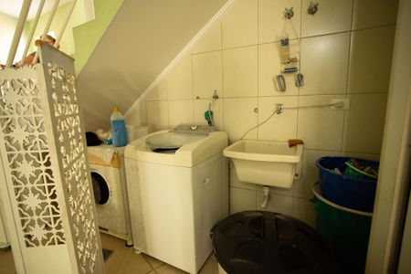 Casa à venda com 201m², 3 quartos e 6 vagas Casa à venda com 201m², 3 quartos e 6 vagasÁrea de Serviço