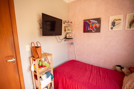 Casa à venda com 201m², 3 quartos e 6 vagas Casa à venda com 201m², 3 quartos e 6 vagasQuarto 2