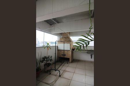 Apartamento à venda com 70m², 2 quartos e 2 vagasCobertura