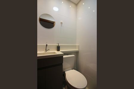 Apartamento à venda com 70m², 2 quartos e 2 vagasBanheiro Social