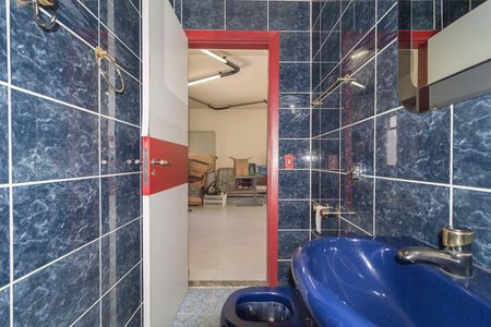 Casa à venda com 180m², 4 quartos e 3 vagasLavabo 2