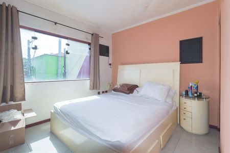 Casa à venda com 180m², 4 quartos e 3 vagasQuarto 2