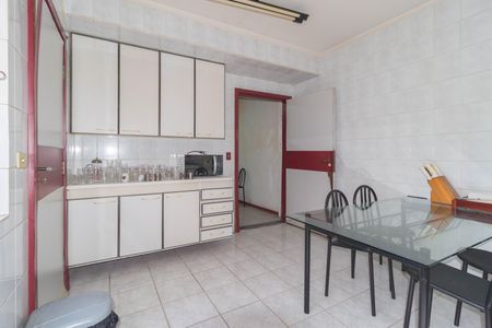 Casa à venda com 180m², 4 quartos e 3 vagasCozinha