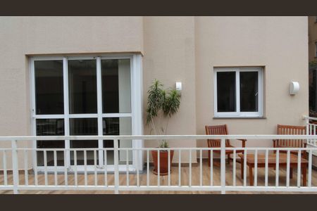 Apartamento à venda com 48m², 2 quartos e 1 vaga Apartamento à venda com 48m², 2 quartos e 1 vagaÁrea comum - Salão de festas