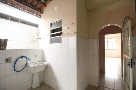 Casa de condomínio à venda com 100m², 4 quartos e sem vagaÁrea de serviço 2