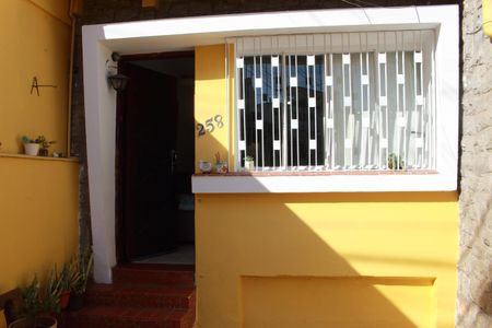 Casa à venda com 143m², 2 quartos e 1 vagaFachada