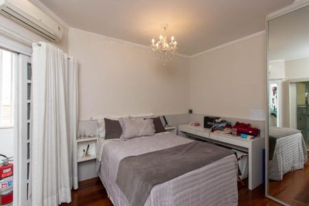 Apartamento à venda com 175m², 2 quartos e 7 vagasQuarto suíte 2