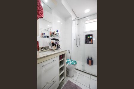 Apartamento à venda com 145m², 4 quartos e 2 vagas Apartamento à venda com 145m², 4 quartos e 2 vagasSuíte