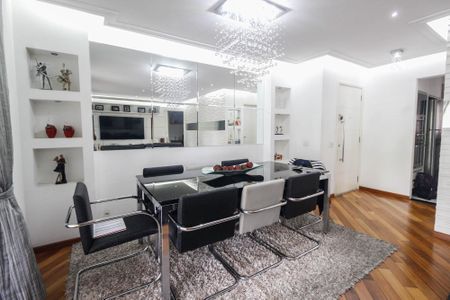 Apartamento à venda com 145m², 4 quartos e 2 vagas Apartamento à venda com 145m², 4 quartos e 2 vagasSala