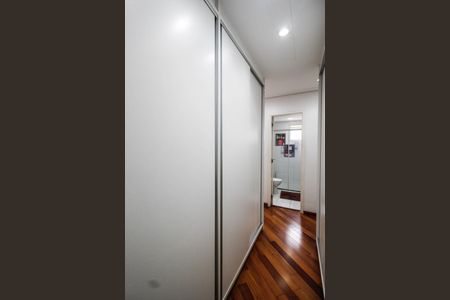 Apartamento à venda com 145m², 4 quartos e 2 vagas Apartamento à venda com 145m², 4 quartos e 2 vagasQuarto 4