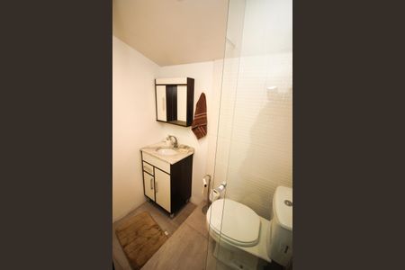 Casa à venda com 400m², 4 quartos e 5 vagas Casa à venda com 400m², 4 quartos e 5 vagasBanheiro da Suíte 3