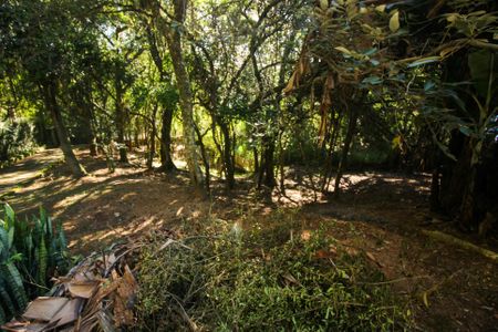 Casa à venda com 400m², 4 quartos e 5 vagas Casa à venda com 400m², 4 quartos e 5 vagasQuintal
