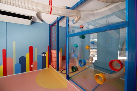 Studio à venda com 28m², 1 quarto e sem vaga Studio à venda com 28m², 1 quarto e sem vagaÁrea Comum - Briquedoteca