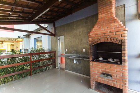 Apartamento para alugar com 58m², 2 quartos e 1 vaga Apartamento para alugar com 58m², 2 quartos e 1 vagaÁrea Comum Churrasqueira