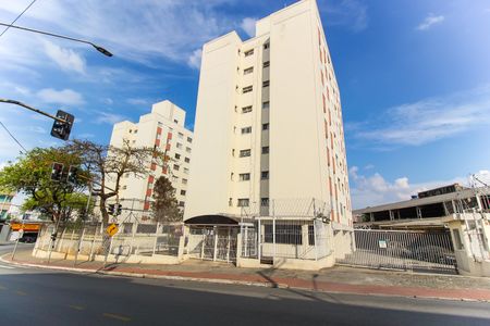 Apartamento para alugar com 58m², 2 quartos e 1 vaga Apartamento para alugar com 58m², 2 quartos e 1 vagaFachada do Prédio