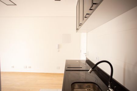 Studio para alugar com 24m², 1 quarto e sem vaga Studio para alugar com 24m², 1 quarto e sem vagaCozinha e Área de serviço