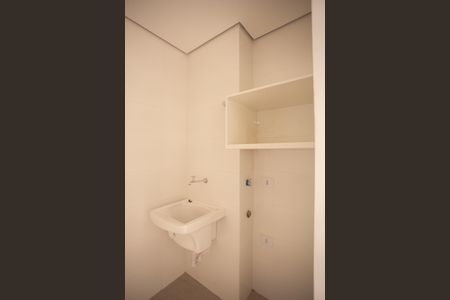 Studio para alugar com 24m², 1 quarto e sem vaga Studio para alugar com 24m², 1 quarto e sem vagaCozinha e Área de Serviço