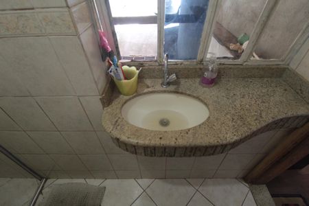 Casa à venda com 223m², 3 quartos e 4 vagasBanheiro Social