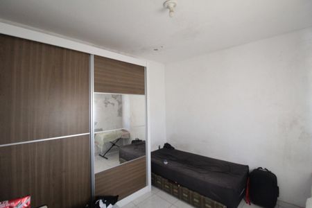 Casa à venda com 223m², 3 quartos e 4 vagasQuarto 2