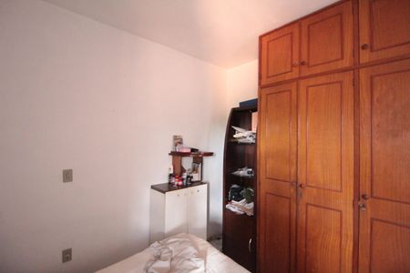 Casa à venda com 223m², 3 quartos e 4 vagasSuite