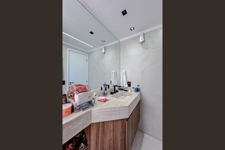 Apartamento à venda com 144m², 3 quartos e 2 vagasBanheiro da Suíte 1