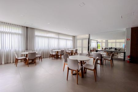 Apartamento à venda com 144m², 3 quartos e 2 vagasÁrea comum - Salão de festas