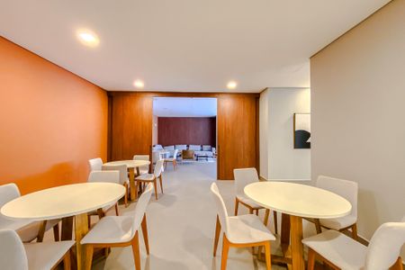 Apartamento à venda com 144m², 3 quartos e 2 vagasÁrea comum - Salão de festas