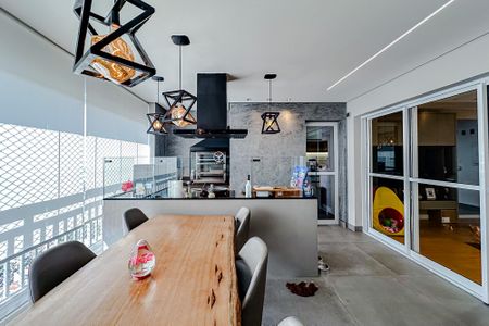 Apartamento à venda com 144m², 3 quartos e 2 vagasVaranda da Sala