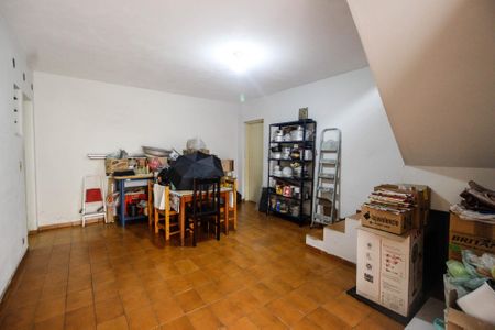 Casa à venda com 581m², 10 quartos e 5 vagas Casa à venda com 581m², 10 quartos e 5 vagasQuarto de serviço 1 casa 1