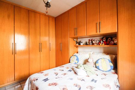 Casa à venda com 581m², 10 quartos e 5 vagas Casa à venda com 581m², 10 quartos e 5 vagasQuarto 1 casa 4